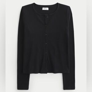 Hollister Cozy Ribbed Seamless Button-Through Crew Top